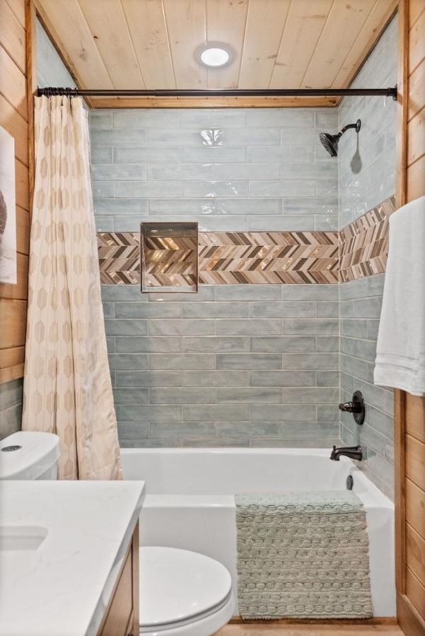 Mins To Gburg Sleeps 8 Hot Tub Arcade Area Pool Villa Gatlinburg Luaran gambar