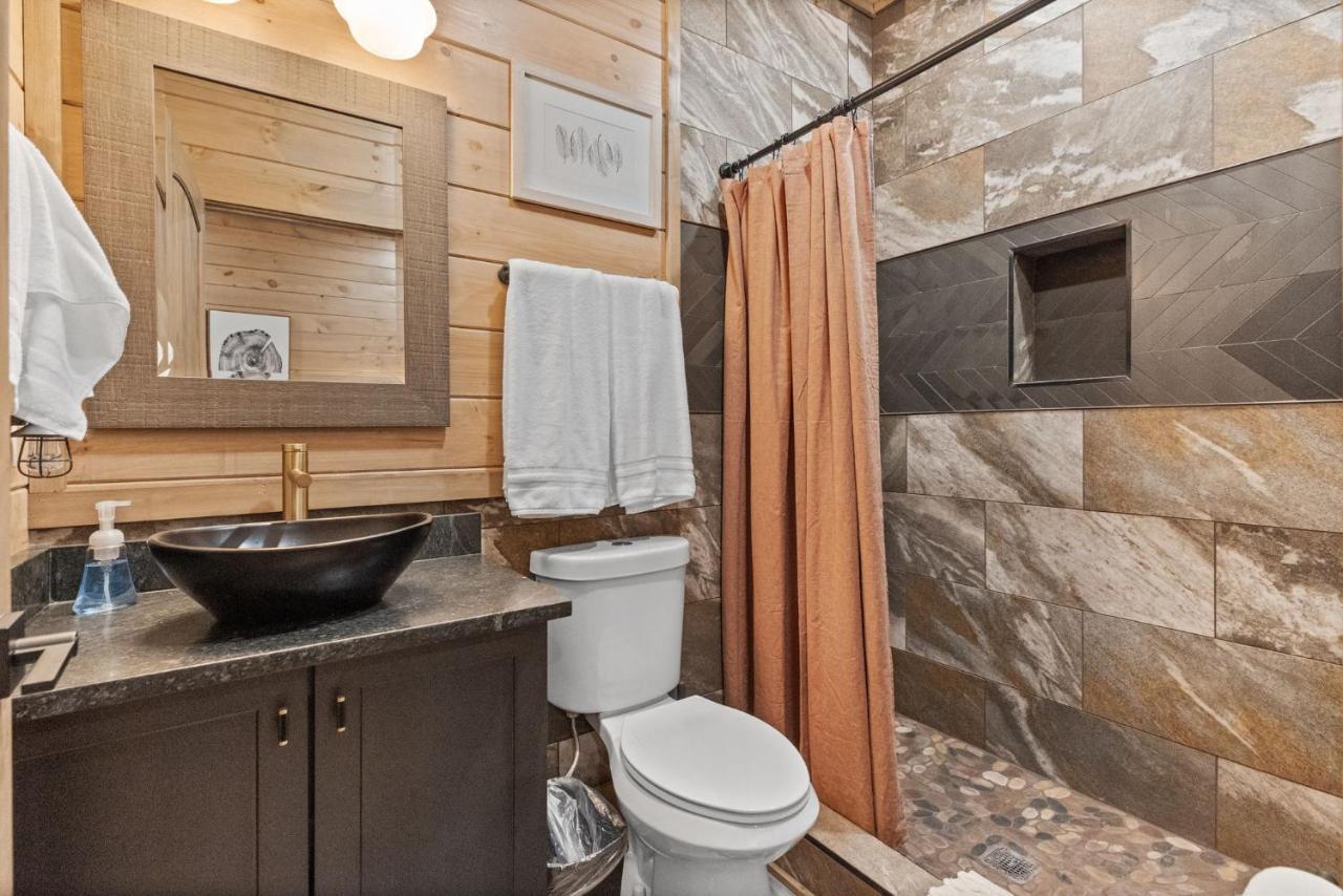 Mins To Gburg Sleeps 8 Hot Tub Arcade Area Pool Villa Gatlinburg Luaran gambar